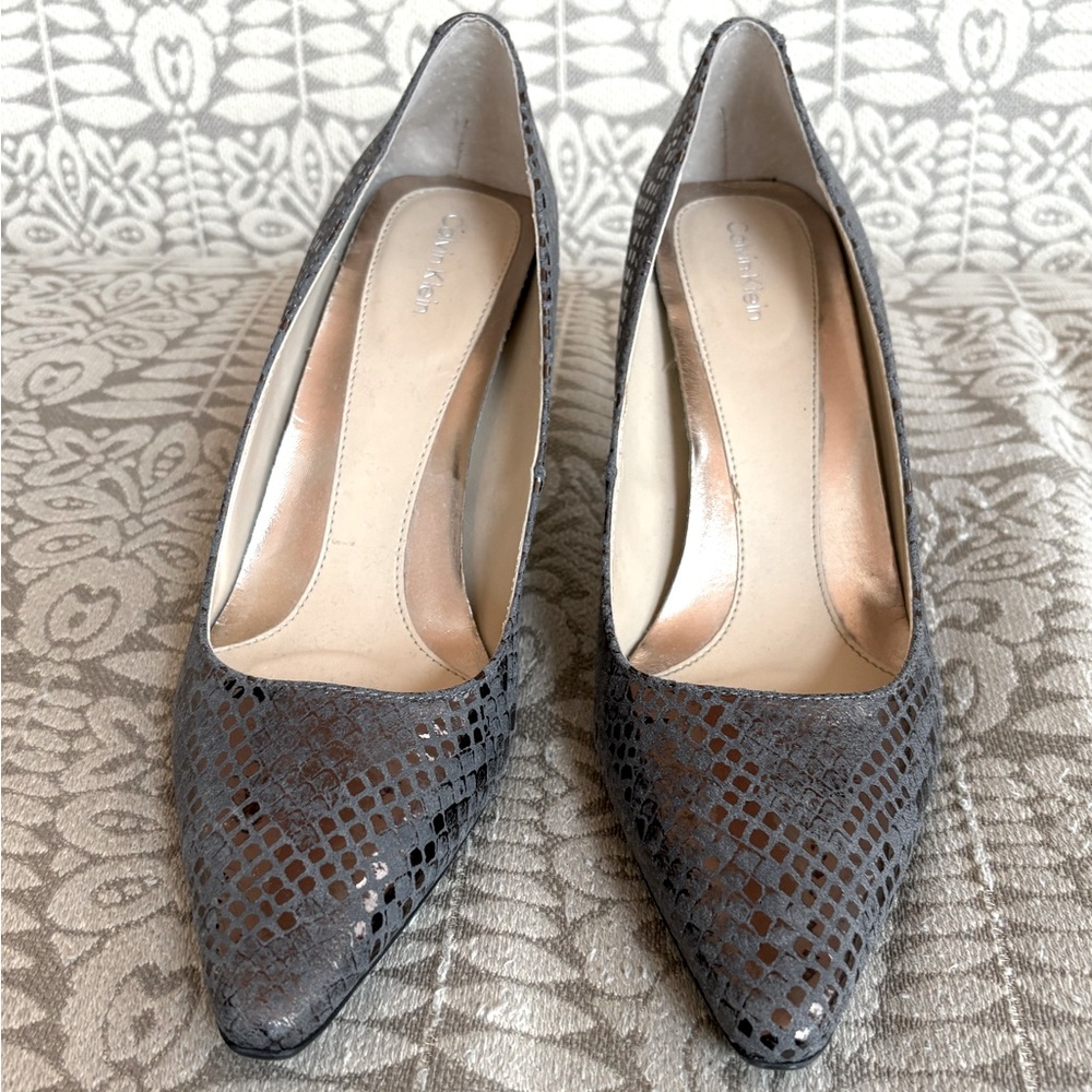 Sexy Calvin Klein heels in blue/copper snakeskin print leather & a touch of foil - Picture 8 of 16